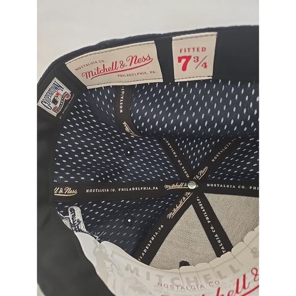 New York Yankees Logo Mitchell & Ness MLB Blue Cooperstown Fitted Hat Size 7 3/4 - Picture 8 of 10